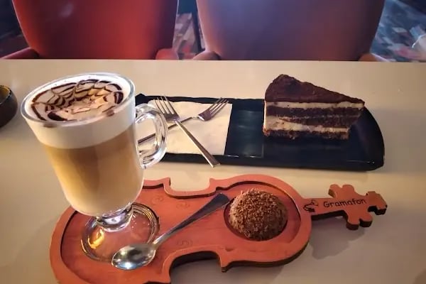 Gramafon Cafe - Resim 7