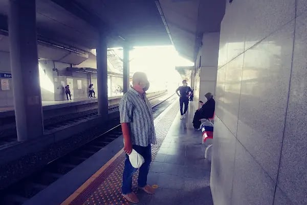 Bayraklı Metro İstasyonu - Resim 5