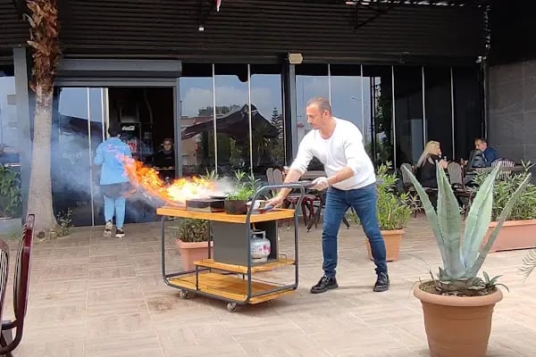 Kraliyet Steak House - Resim 11