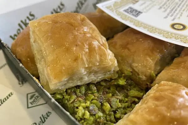 BELKIS BAKLAVA - Resim 4