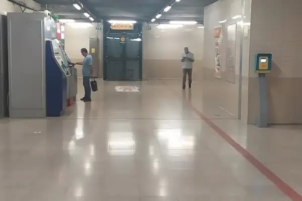 152 Evler Metro İstasyonu - Resim 19