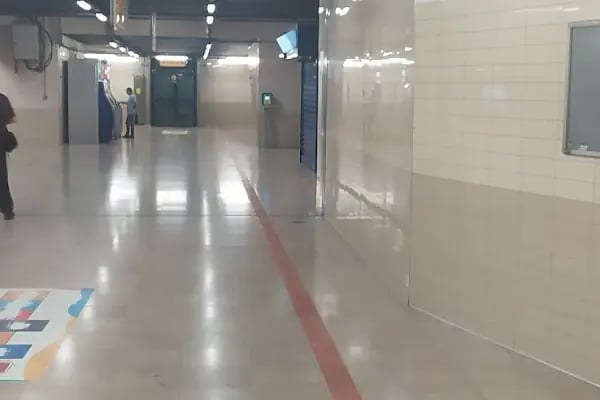 152 Evler Metro İstasyonu - Resim 2