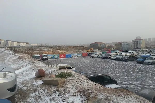 Bağcilar Belediyesi Merkez Mahallesi Aile Parkı - Resim 11