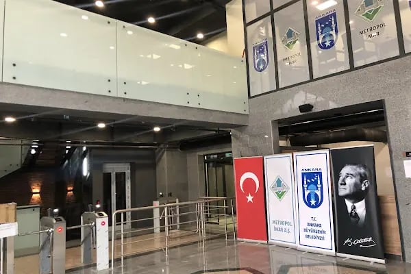 ANKARA BÜYÜKŞEHİR BELEDİYESİ ALTINPARK 100. YIL YÜZME HAVUZU VE SPOR KOMPLEKSİ - Resim 14