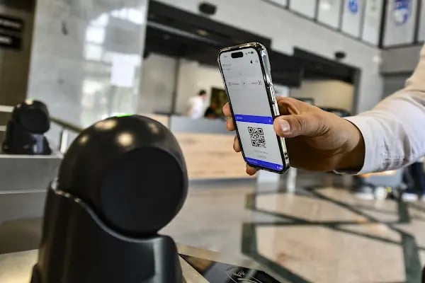 ANKARA BÜYÜKŞEHİR BELEDİYESİ ALTINPARK 100. YIL YÜZME HAVUZU VE SPOR KOMPLEKSİ - Resim 17