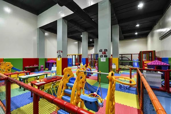 ANKARA BÜYÜKŞEHİR BELEDİYESİ ALTINPARK 100. YIL YÜZME HAVUZU VE SPOR KOMPLEKSİ - Resim 8