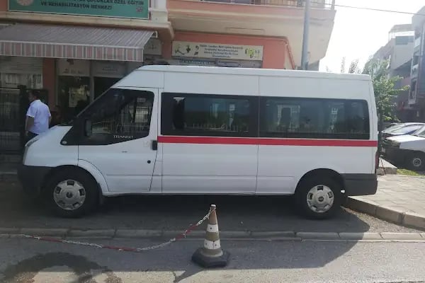 Özel Mavi Işık Özel Eğitim Ve Rehabilitasyon Merkezi - Resim 11