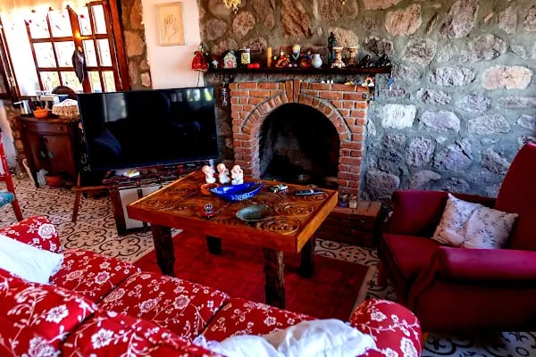 Gülnar Sultan Taş Konak - Resim 9
