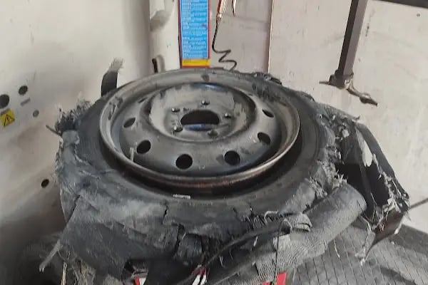 Bi gel oto lastik(seyyar,mobil) - Resim 19