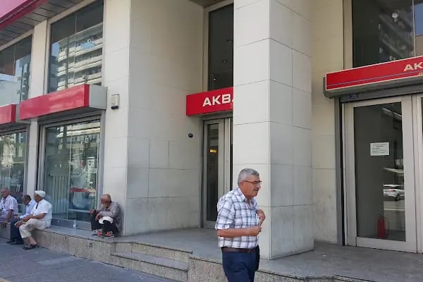 Akbank Basmane/İzmir Şubesi - Resim 1