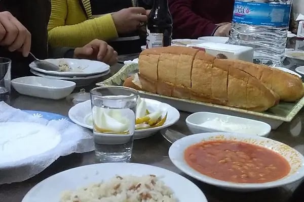 Doyuran Pide ve Köfte Salonu - Resim 1