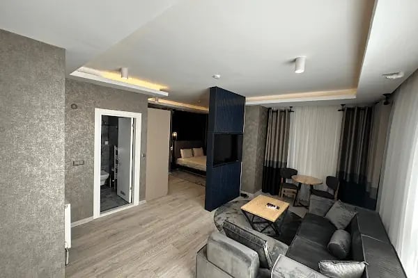 Marlen Hotel Bayraklı - Resim 8
