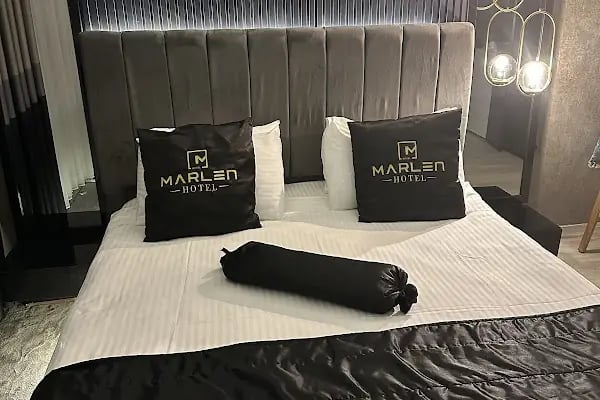 Marlen Hotel Bayraklı - Resim 14