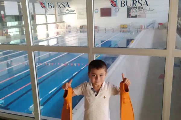 Bursa Gençlik Ve Spor İl Müdürlüğü Olimpik Kapalı Yüzme Havuzu - Resim 13