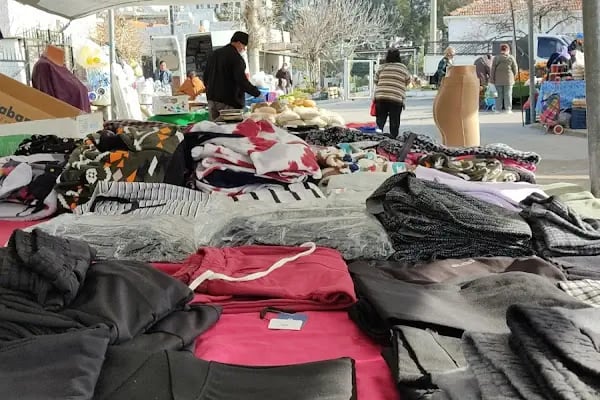 Turgutreis Akçaalan Halk Pazarı - Resim 3