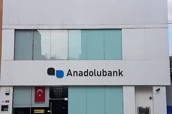Anadolubank Yenibosna Şubesi - Resim 1