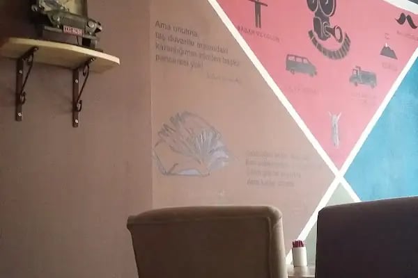 Lusnika Cafe - Resim 6
