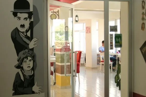 Lusnika Cafe - Resim 4