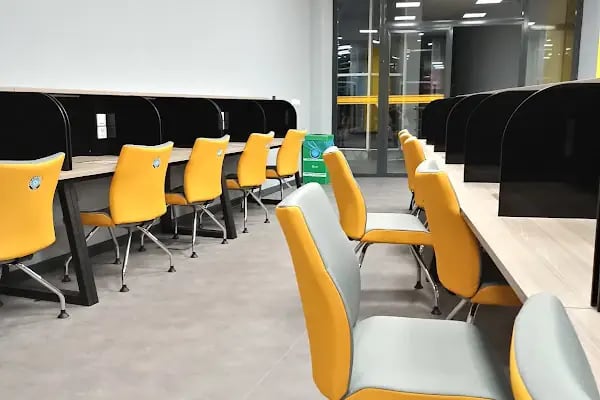 Bursa Uludağ Üniversitesi Prof. Dr. Fuat Sezgin Merkez Kütüphanesi - Resim 7