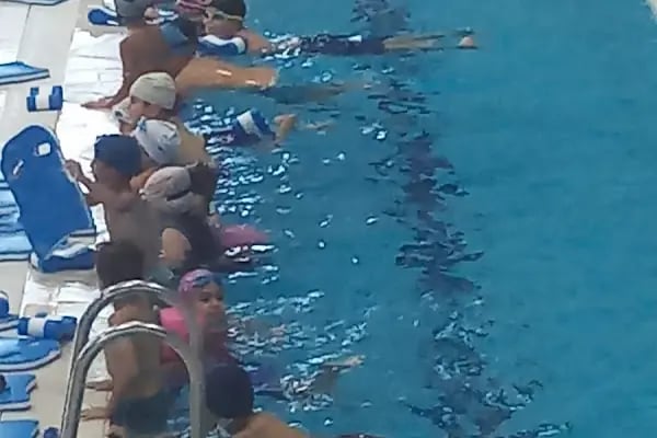 Adnan MENDERES Olimpik Yüzme Havuzu - Resim 19