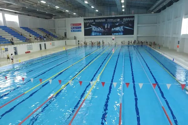 Adnan MENDERES Olimpik Yüzme Havuzu - Resim 2