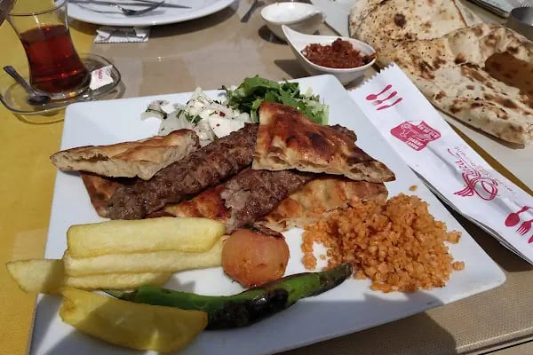 Ravza Restaurant - Resim 4