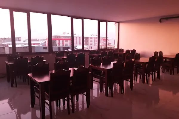 van toprak otel - Resim 7
