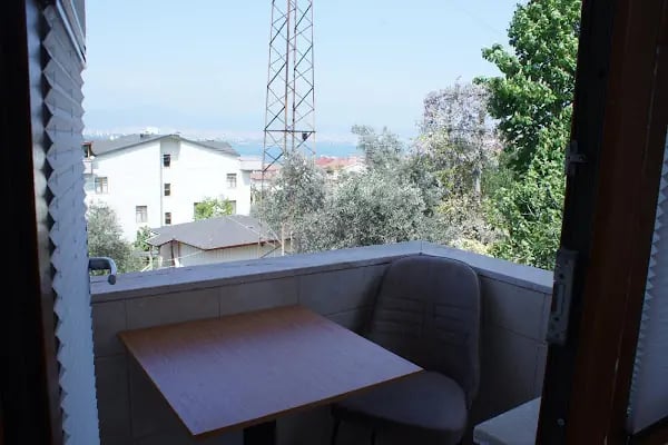 Beyaz Köşk Otel - Gölcük Değirmendere - Resim 15