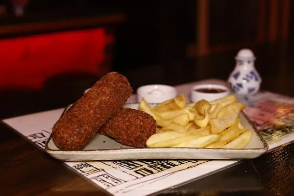 The Old Town Cafe - Resim 8