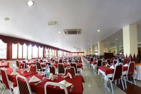 OCCO Beach Club &amp; Hookah Lounge - Resim 7