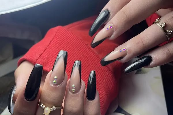 Babygirl Estetik Güzellik Merkezi | Çukurova Protez Tırnak - Lazer Epilasyon - Resim 2