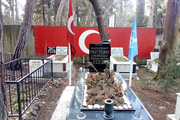 Pınarbaşı Mezarlığı - Resim 8