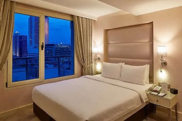 DoubleTree by Hilton İzmir - Alsancak - Resim 17