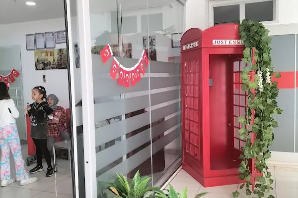 Just English Dil Okulları Beylikdüzü - Resim 6