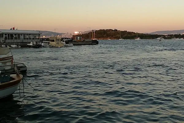Burgazada Mahallesi Muhtarlığı - Resim 8