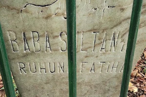 Baba Sultan Türbesi - Resim 11