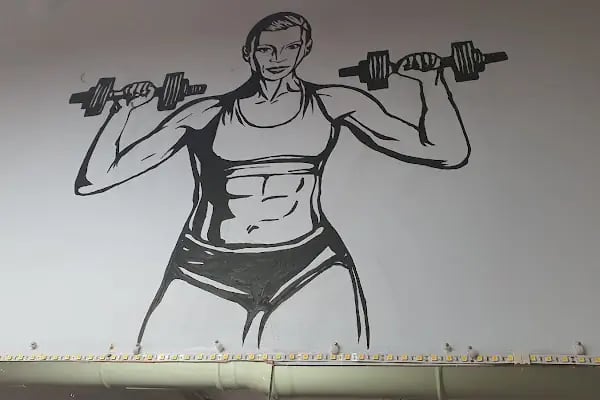 Real Fitness Studio Center - Resim 8
