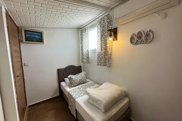 Deniz Hotel Yeni Foça - Resim 5