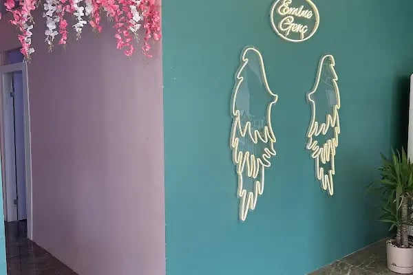 Emine Genç Kuaför ve Güzellik Salonu - Resim 6