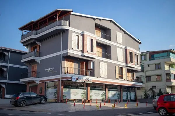 Emine Genç Kuaför ve Güzellik Salonu - Resim 1