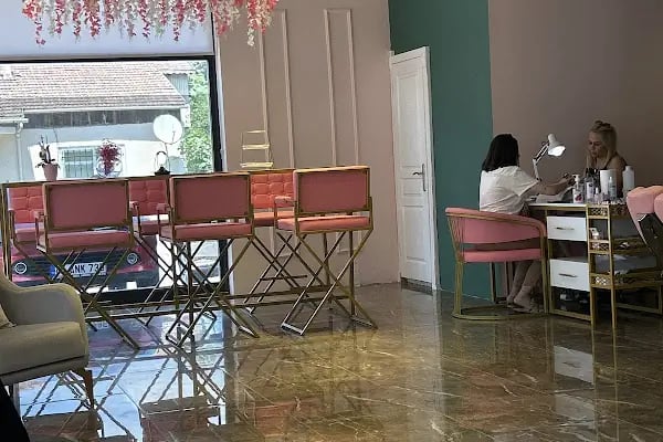 Emine Genç Kuaför ve Güzellik Salonu - Resim 2