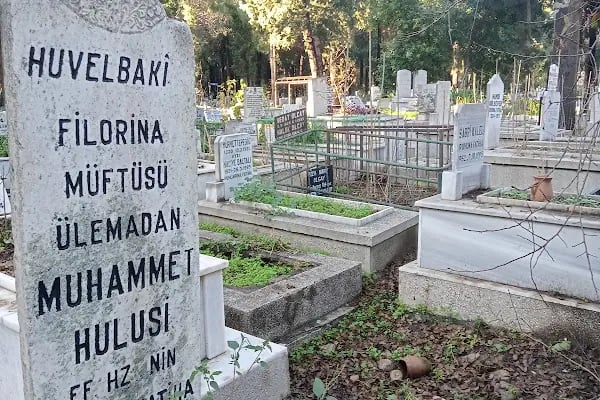 Soğukkuyu Mezarlığı - Resim 13