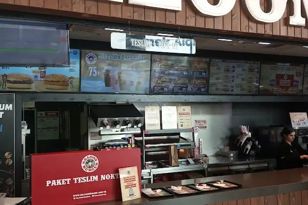 Saloon Burger İnegöl - Resim 1