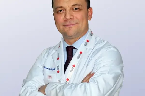 Doç. Dr. İsmail Uraş - Resim 1