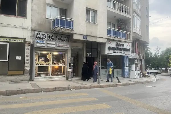 T.C. Bornova Hükümet Konağı - Resim 16