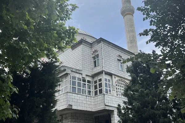 Ulubatlı Hasan Camii - Resim 13