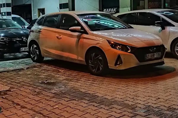 Şafak Rent A Car Gölcük Şubesi - Resim 9