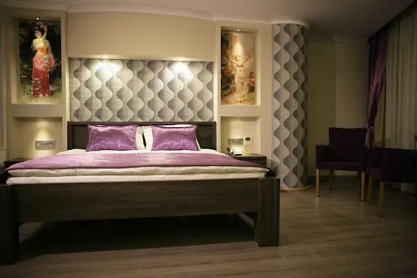 Rey Manes Hotel - Resim 5