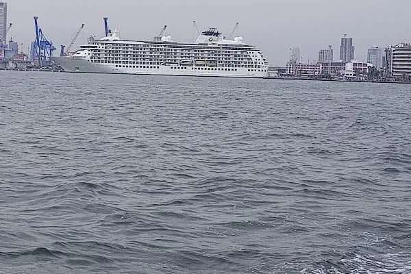 İzmir Limanı - Resim 5