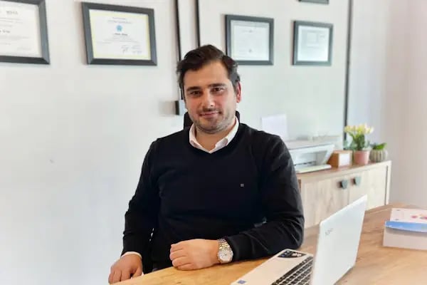 Dr. Ali Ruhan Çelik - Resim 2